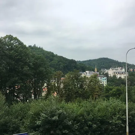Kralova Vyhlidka Apartamento